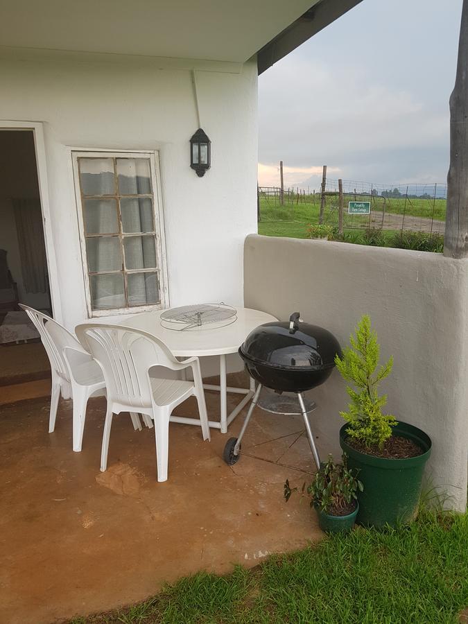 Piccadilly Farm Cottages Lions River Екстериор снимка