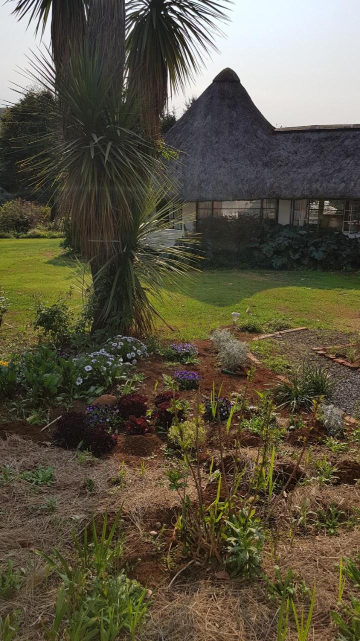 Piccadilly Farm Cottages Lions River Екстериор снимка